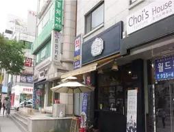 Choi's House