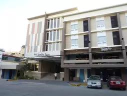 Circle Inn - Iloilo City Center