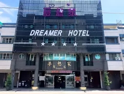 Dreamer Hotel