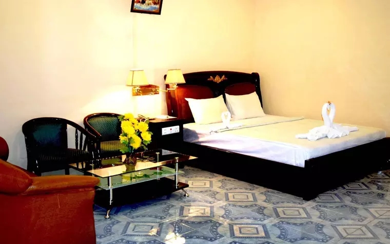 Reaksmey Battambang Hotel