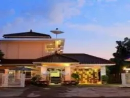 Adi Sankara Hotel