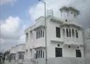 Manhar Vilas Hotel