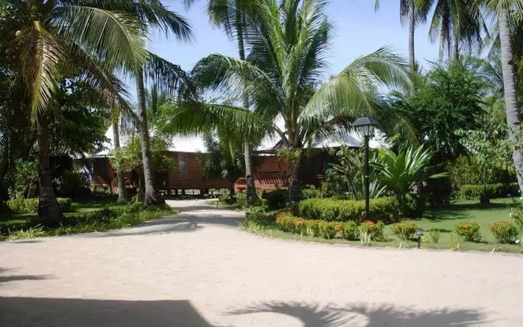 Maia's Beach Resort