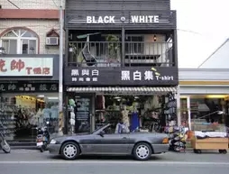 Black and White Inn