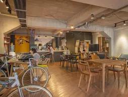 POD Hostel Cafe Designshop
