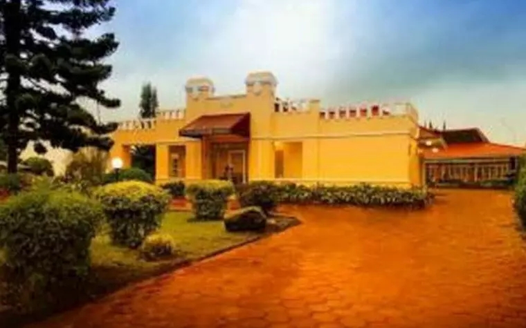 Indah Palace Garden & Resort