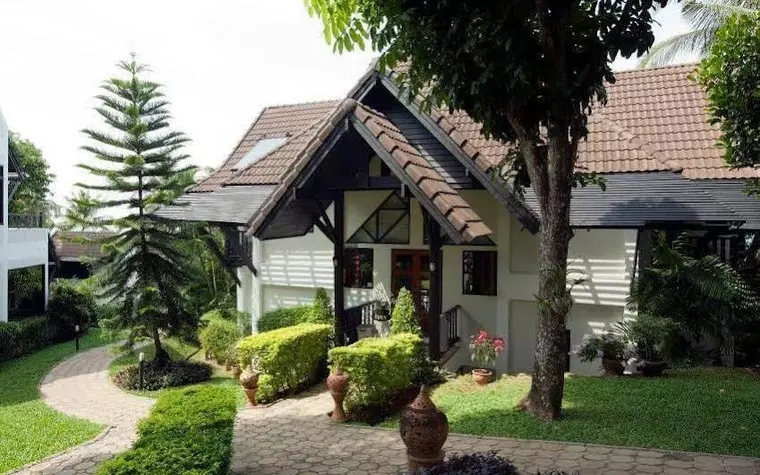 Kamala Beach Estate