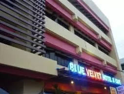 Blue Velvet Hotel & Cafe