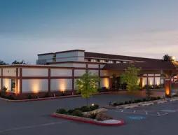 SureStay Plus Hotel by Best Western Oklahoma City North