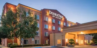 DoubleTree by Hilton North Salem