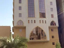 Qasr Alazizia Hotel