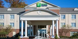 HOLIDAY INN EXPRESS & SUITES Y
