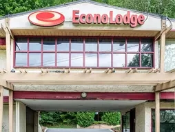 Econo Lodge Clarks Summit