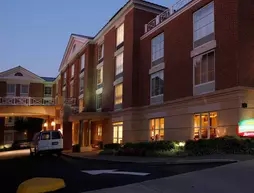 Courtyard Charlottesville - University Medical Center