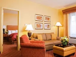 Homewood Suites by Hilton Cambridge-Arlington