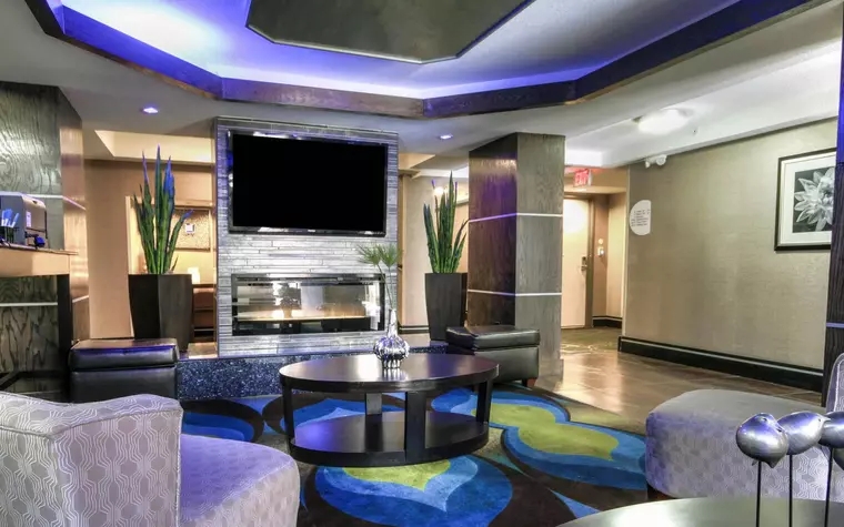 Comfort Inn & Suites I-10 Airport