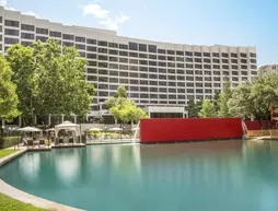 Omni Houston Hotel