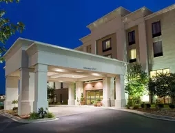 Hampton Inn & Suites Cincinnati-Union Centre