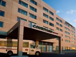 Courtyard by Marriott Montreal Airport