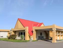 Econo Lodge Inn & Suites Binghamton