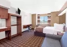 Microtel Inn & Suites by Wyndham Green Bay