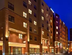 Courtyard by Marriott Syracuse Downtown at Armory Square