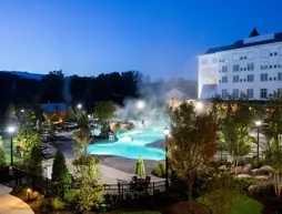 Dollywood's DreamMore Resort