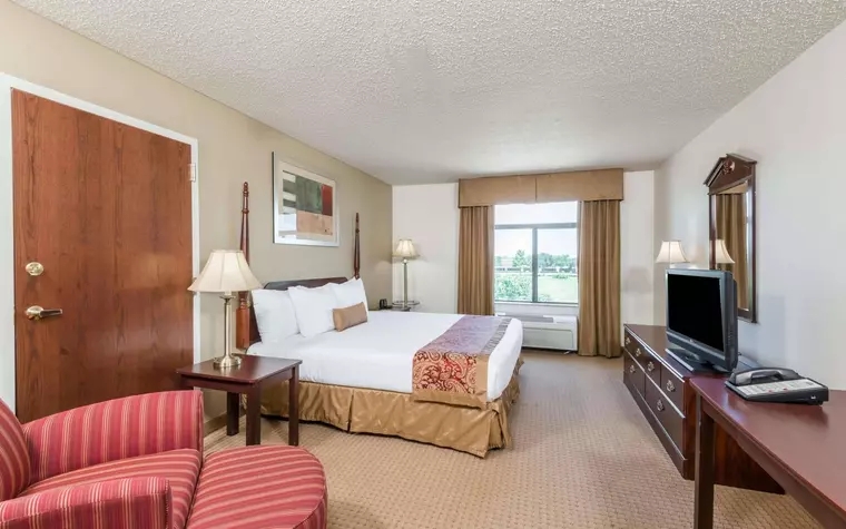 Wingate by Wyndham - DFW North