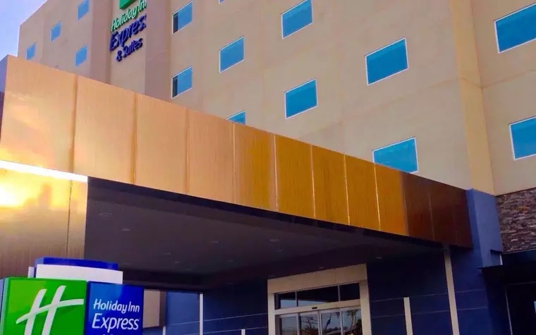 Holiday Inn Express & Suites Mexicali