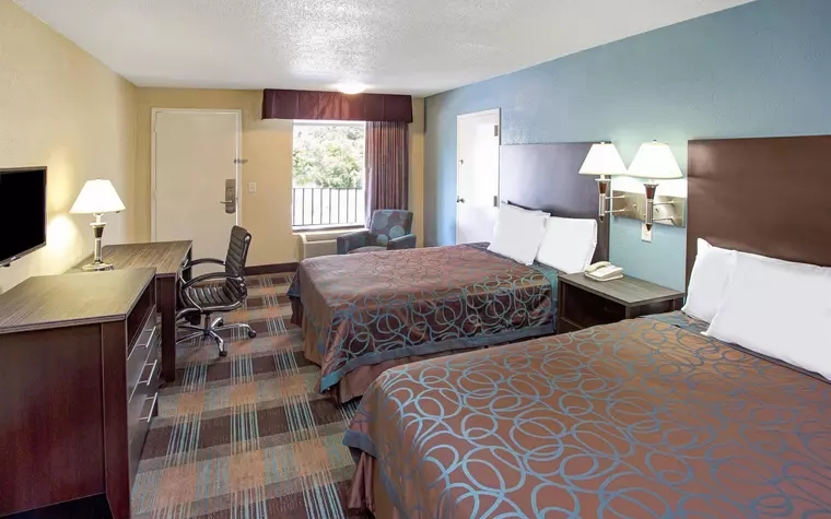 Days Inn - Ladson