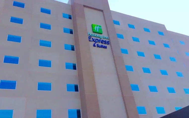 Holiday Inn Express & Suites Mexicali