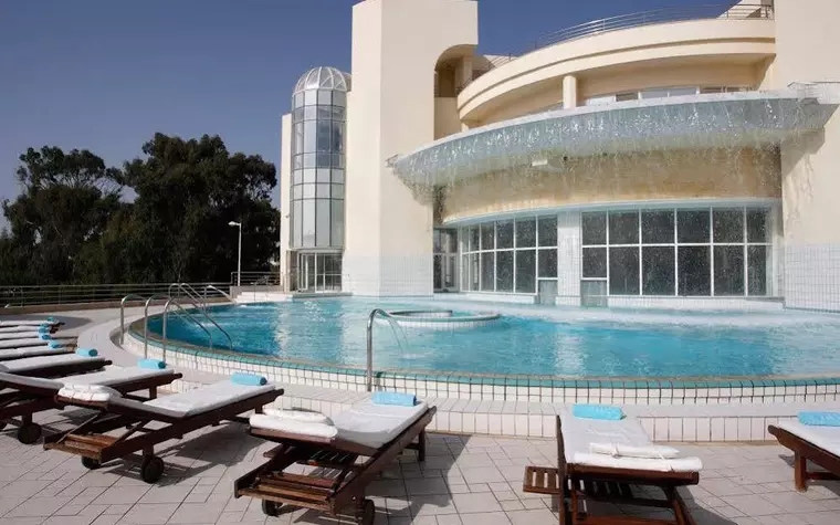 Nahrawess Hotel & Spa Resort