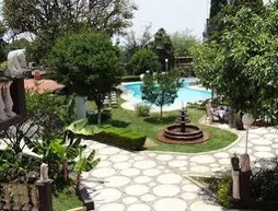 Paraiso Hotel Garden and Spa
