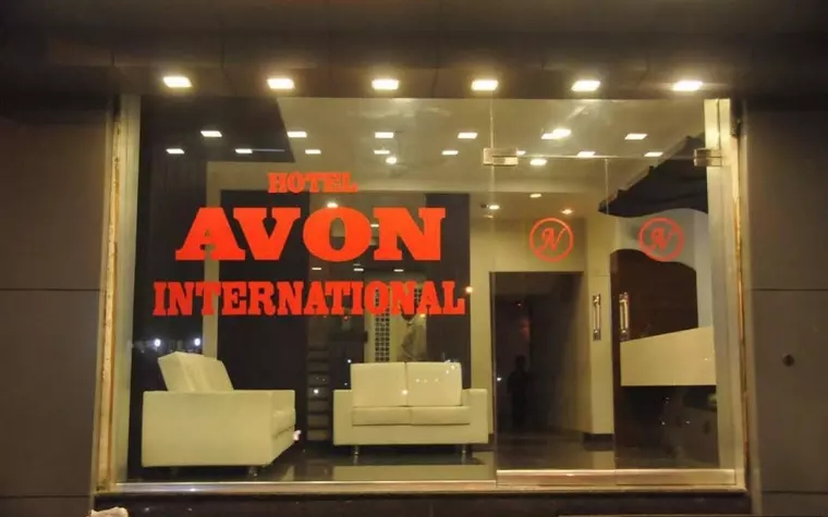 Hotel Avon International