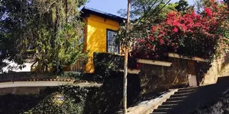 Guest House Casa Amarela