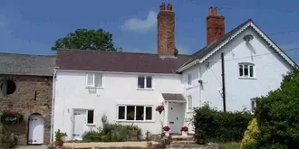 Broncoed Uchaf Country Guest House