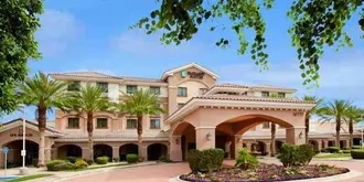 Embassy Suites by Hilton La Quinta and Spa