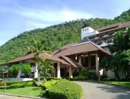 Mandarin Golden Valley Resort