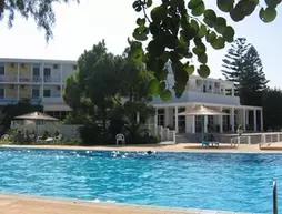 Amounda Bay Hotel