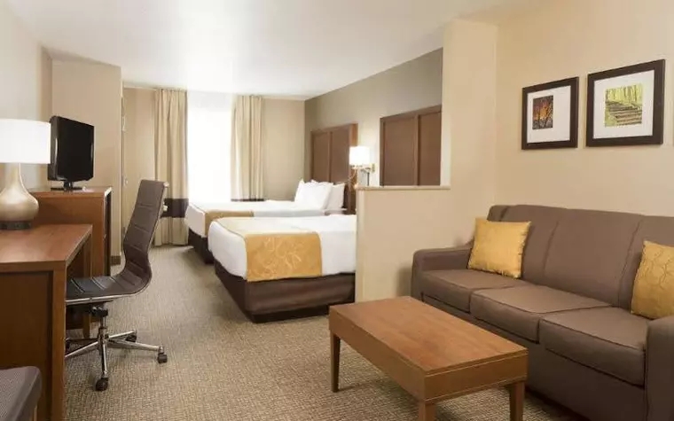 Comfort Suites Coralville