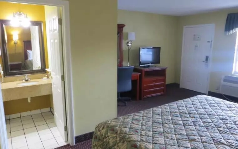 Days Inn Orange City Deland