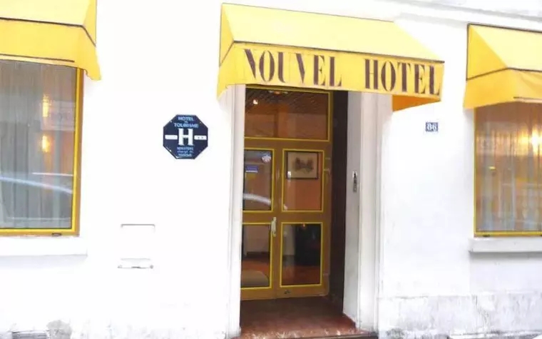 Nouvel Hôtel Paris 18