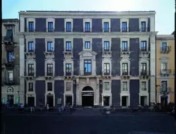 UNA Hotel Palace