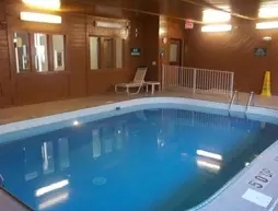 Baymont Inn & Suites - Waterloo