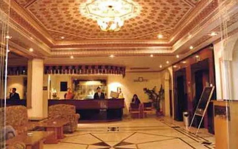 Hotel Maharani Plaza