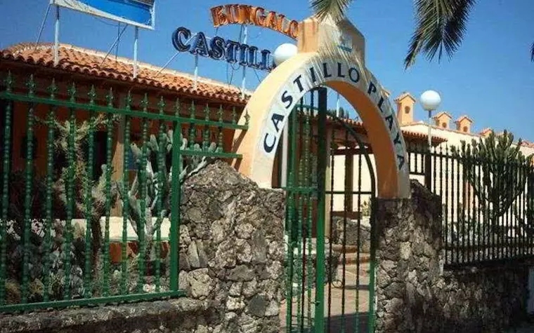 Castillo Playa Bungalows