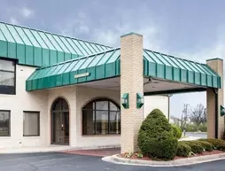 Quality Inn & Suites Shelbyville