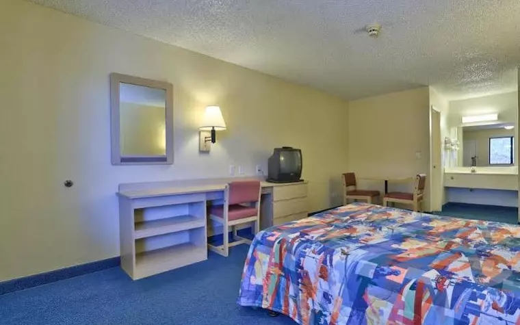 Motel 6 Kingman West