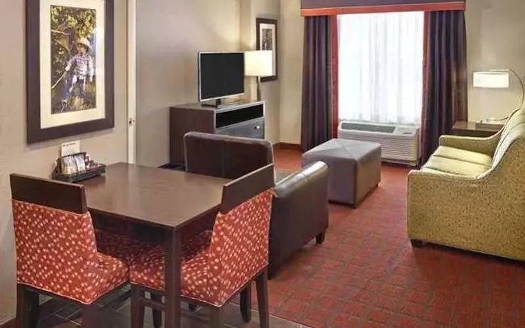 Homewood Suites by Hilton Calgary Airport