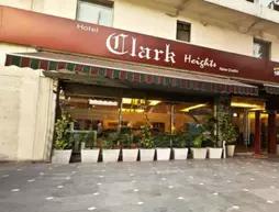 Hotel Clark Heights
